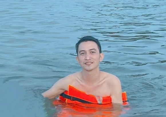 Xót xa quá: Đã tìm thấy th:i th:ể người bố đưa con đi biển m:ất tích ở Hòn Ga Quảng Ninh tại vị trí không ai ngờ