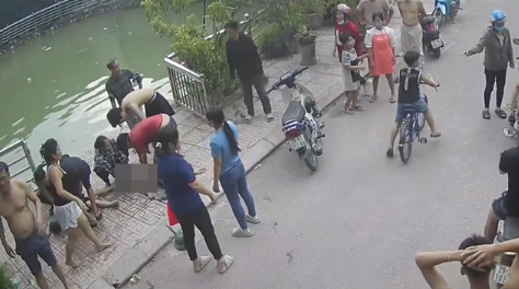Đau thương quá: 2 bé trai bị đu:ối nước vì nhảy xuống hồ vớt bóng ở Hà Nội