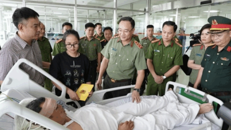 Lời khai không thể chấp nhận của 2 qu:ái x:ế, người cầm lái nói lý do đâ:m chiến sĩ CSCĐ trọ:ng thư:ơng