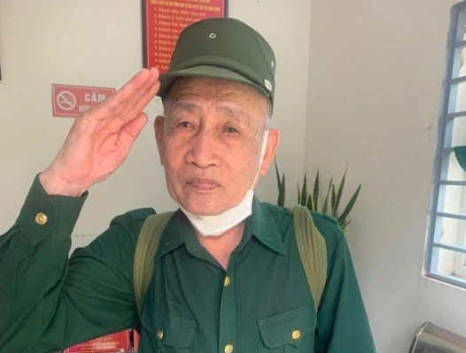 Công an Hà Nội phát thông báo khẩn, tìm người thân cho cựu chiến binh đi lạc, quê Hải Phòng nhưng không nhớ địa chỉ