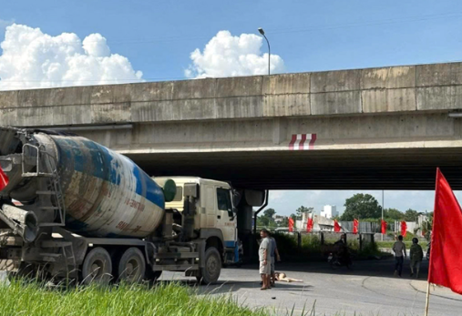 Lạ:nh g:áy lời kể của nhân chứng vụ tài xế xe bồn cố tình kéo lê nữ sinh lớp 10 đến t:ử vo:ng