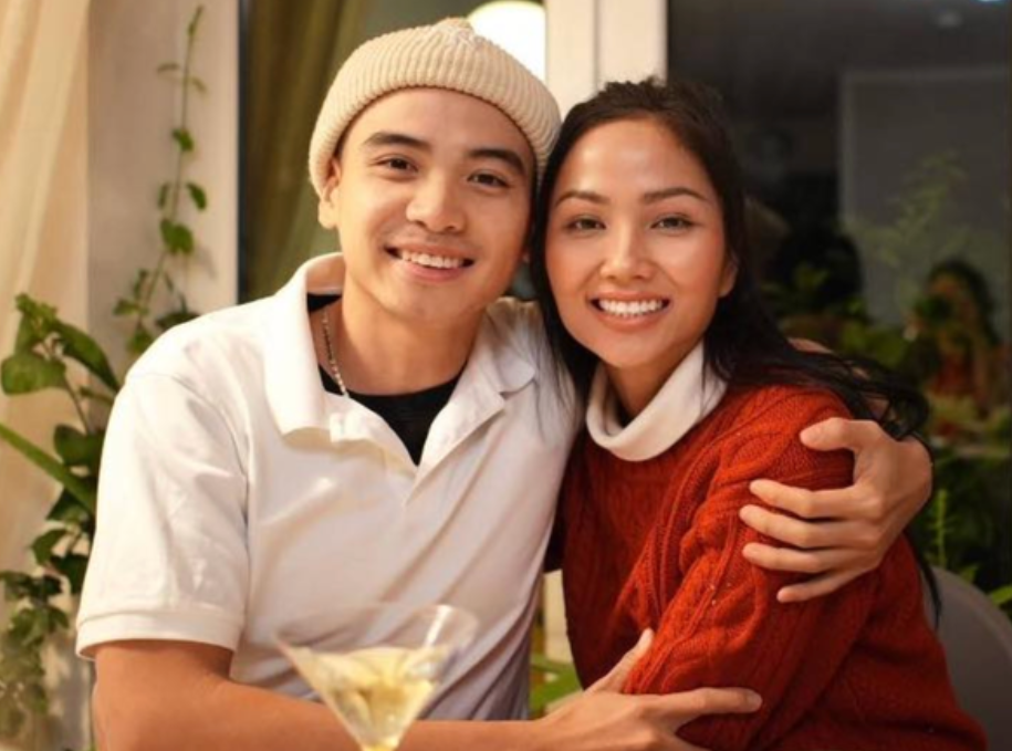 Đỉnh cao, chồng H’Hen Niê lấy sữa của vợ để cho bạn bè uống: Chịu thua thật sự.