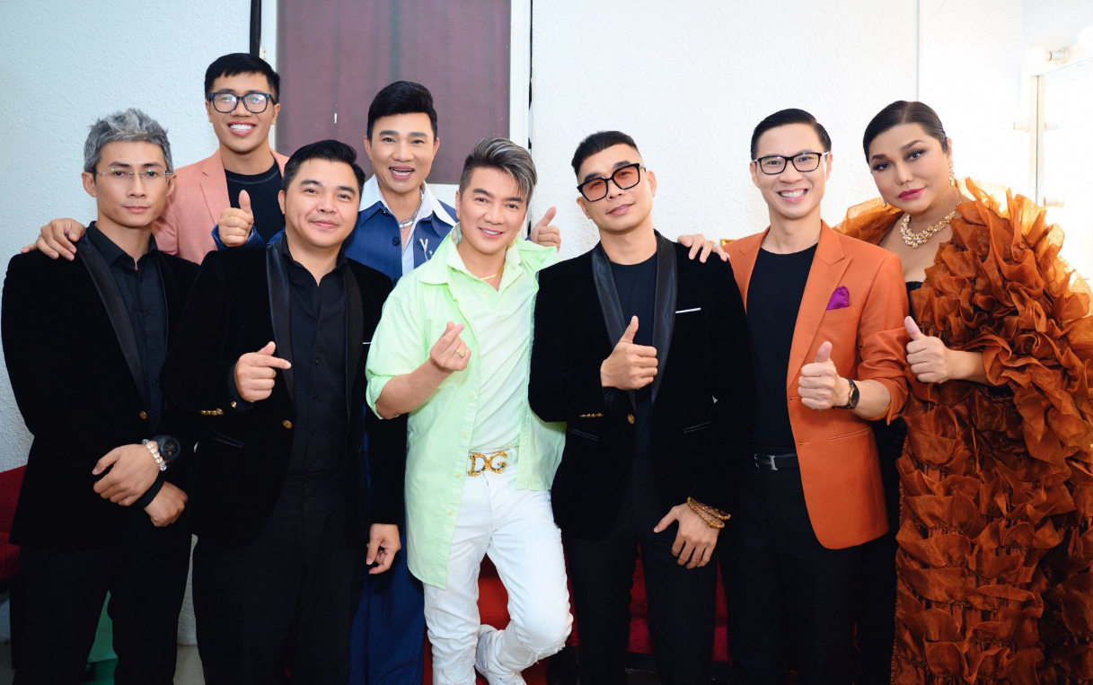 Đàm VĨnh Hưng đã chi số tiền lớn để ủng hộ bà con vùng lũ: “Con số quá bất ngờ, đúng là tấm lòng bồ tát”