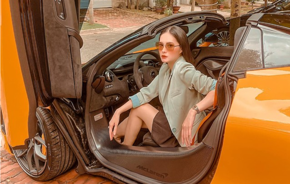 Đoàn Di Băng có động thái cực lạ khi chồng bị b:ắt: ‘Tính bỏ trốn hay sao mà khóa luôn vậy’