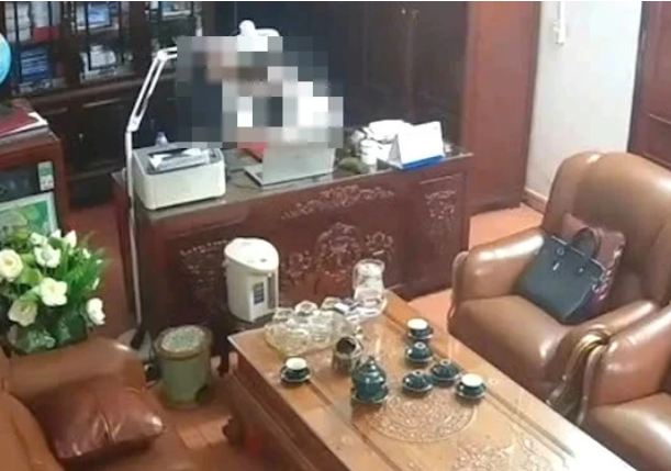 Người tung và chia sẻ cờ nhíp người đàn ông th:ân m:ật với nhiều phụ nữ ở Ninh Bình sẽ bị xử lý thế nào?