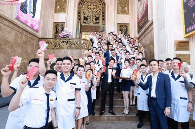 Tiết lộ số tiền thưởng cao ki:nh khủ:ng của bà chủ Mailisa: ‘Mỗi lần thưởng cho nhân viên là bay gần mấy chục tỷ’