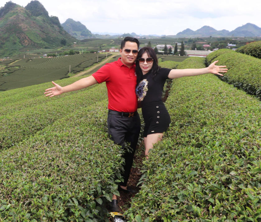 Rõ thân thế thật sự của 2 vợ chồng Mailisa: “Vợ mới chỉ học hết lớp 7, chồng thì làm quán kara kiếm sống qua ngày”