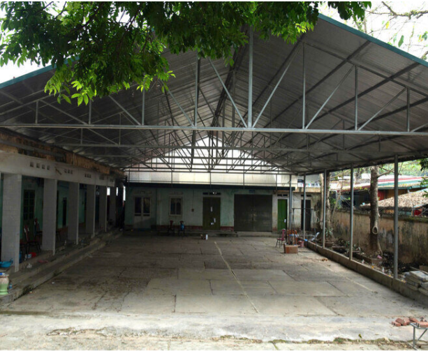 Ở Lạng Sơn: Cảnh sát lập r:ào chắn, phong tỏ:a lối vào Trạm Quản lý thị trường số 4, liên quan đến 1 người