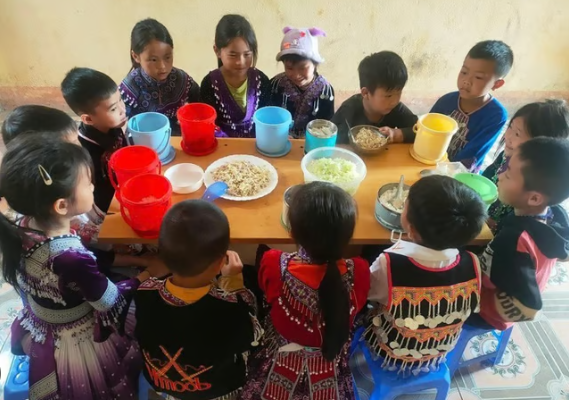 Toàn cảnh dự án ‘Nuôi em’: Dòng tiền nuôi nghìn trẻ không có bộ phận kế toán, kiểm toán độc lập.