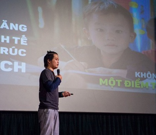 Rõ về thân thế đặc biệt của Hoàng Hoa Trung – trưởng dự án ‘Nuôi em’: Nghỉ học sớm, từng muốn làm điều d:ại d:ột năm lớp 11.