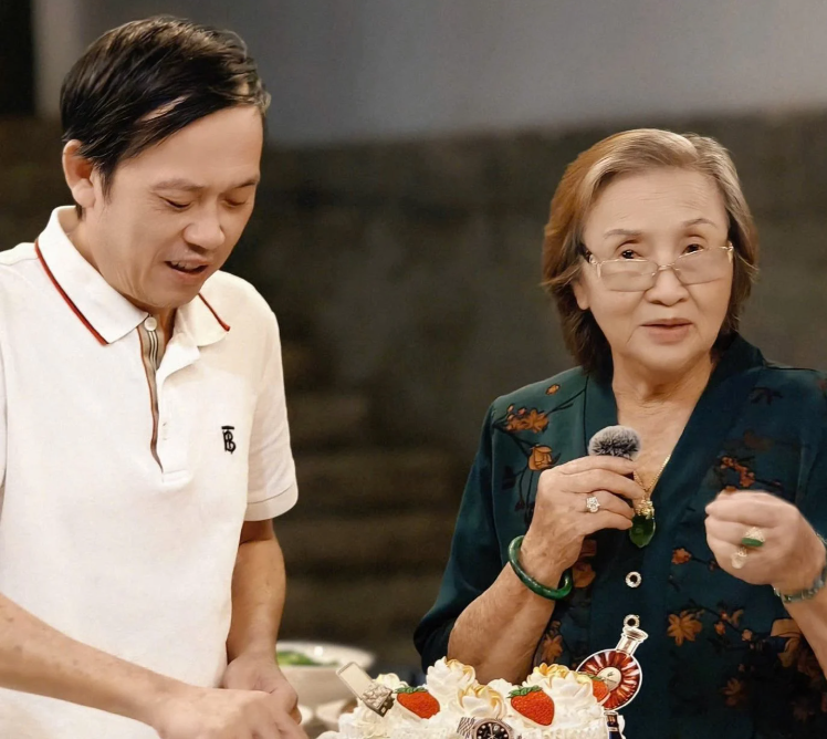 NS Hoài Linh lần đầu nhắc về chuyện vợ con: ‘Nói 1 câu khiến ai cũng xót’