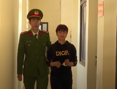 Triệu tập thêm 1 người liên quan vụ người phụ nữ gi:ả ch:ết 5 năm: ‘Thôi xong, tới công chuyện rồi’