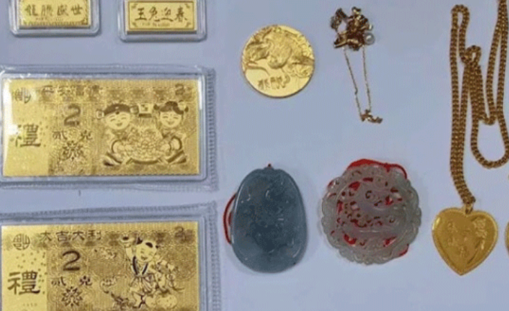 Chịu thật, mẹ ho:ảng h:ốt khi con gái vứt nhầm ‘chiếc hộp cũ’ bên trong chứa trang sức và vàng trị giá gần 2 tỷ.