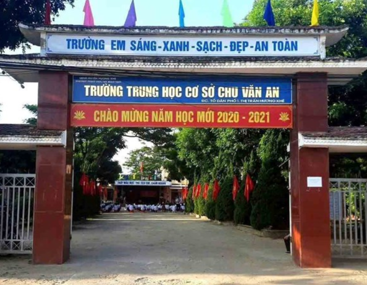 Công an vào cuộc xác minh vụ một thầy giáo bị t:ố sà:m s:ỡ nữ sinh lớp 8: ‘Thôi xong’