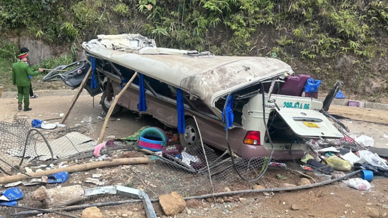 Rõ kết quả điều tra vụ lậ:t xe chở đoàn thiện nguyện 9 người ch:ế:t .