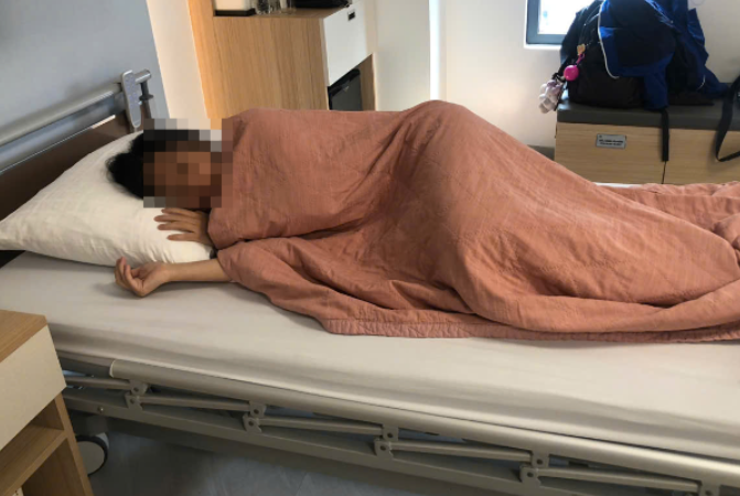 Vụ người phụ nữ bị đá:nh giữa hành lang chung cư ở Hà Nội: N:ạn nh:ân đang phải theo dõi chấ:n thư:ơng s:ọ n:ão.