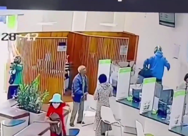 Vụ cư:ớ:p ngân hàng ở Gia Lai: Công an đề nghị phối hợp điều tra gửi tới các doanh nghiệp, đơn vị vận chuyển hàng hoá liên quan.