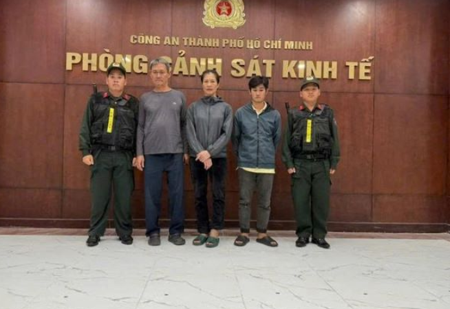 Phát hiện ‘lò’ thuốc đông y gi:ả: Ki:nh hoà:ng th:ủ đo:ạn trộn chất cấ:m, m:ạo da:nh hàng ngoại, đáng sợ quá!