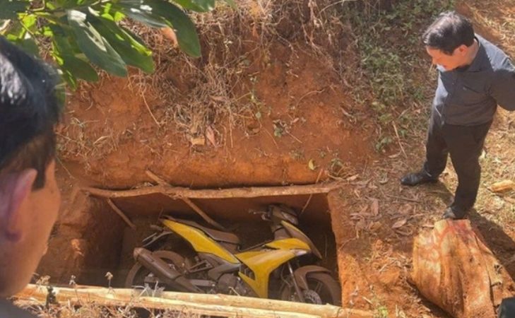 Vụ cư:ớ:p ngân hàng ở Gia Lai: Phát hiện xe máy ở nơi khó tin, hé lộ tình hình tr:uy b:ắt.