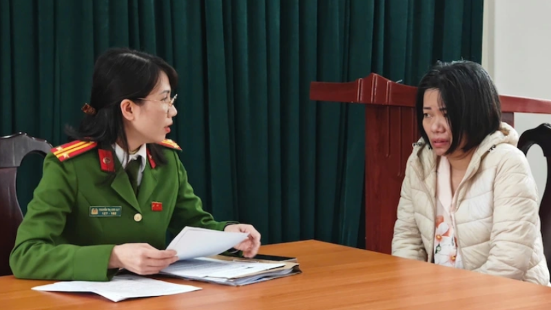 Rõ lời khai của nữ giúp việc bạo hành bà cụ 82 tuổi: “Bà không nghe theo tôi thì tôi qu:át mắ:ng để bà ăn, do bà ấy không chịu phối hợp”