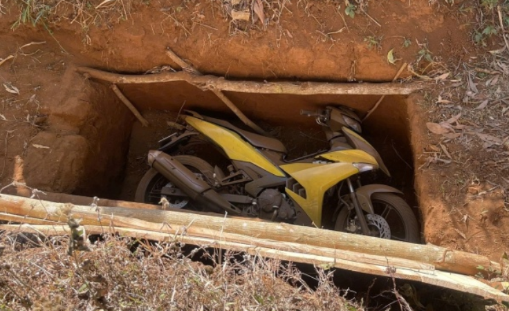 Phát hiện dấu vết vụ cướp Ngân hàng Gia Lai, vụ việc dần được sáng tỏ: Mau ra đầu thú đi để còn được khoan hồng.