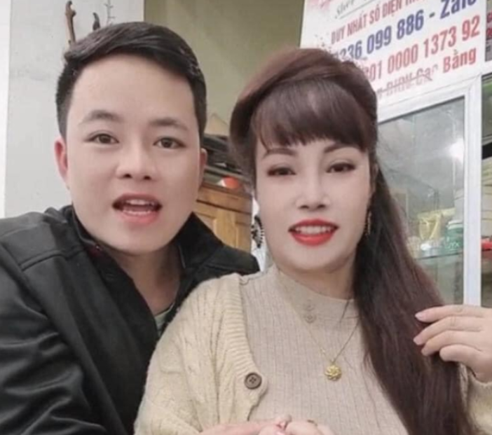 ‘Cô dâu 62 – chú rể 26’ từng gây sốt rần rần nay đã ly hôn sau 7 năm chung sống: Vì lý do không ngờ tới.