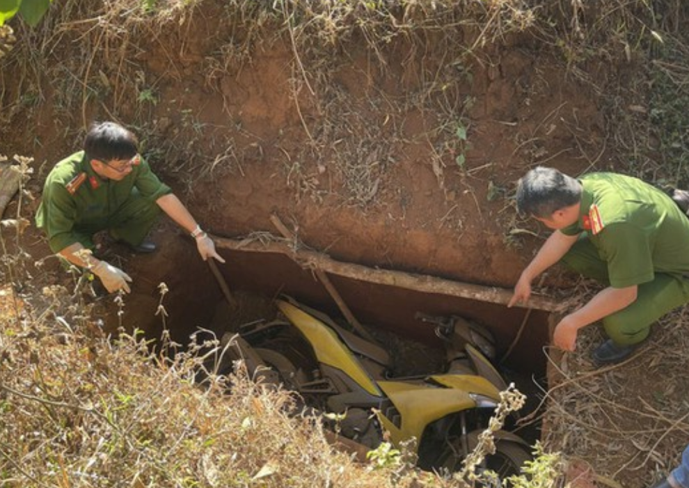 Chủ cơ sở mộc tiết lộ, phân tích về tấm gỗ trong vụ cướp Ngân hàng Gia Lai: Không ngờ thật.