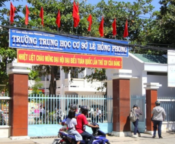 Làm rõ vụ hiệu trưởng trường cấp 2 bị t:ố ‘bật đèn xanh’ cho hội phụ huynh thu quỹ gần trăm triệu: Tới công chiện rồi.