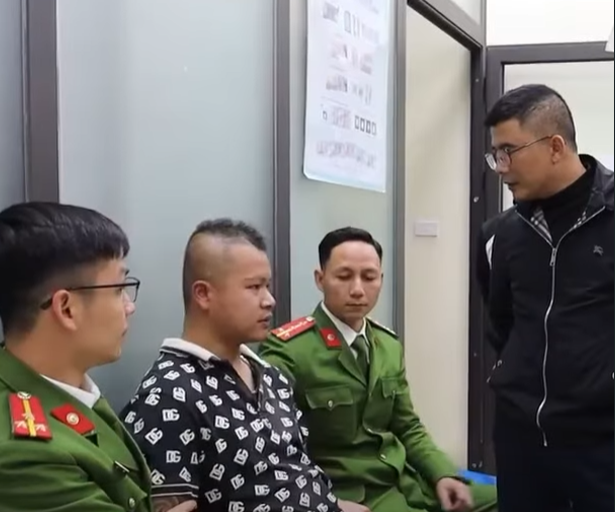 Rõ danh tính của tên cư:ớ:p Ngân hàng vừa bị bắ:t giữ ở Lào Cai: Liều lĩnh thật đấy!