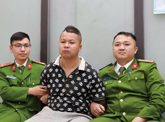 Nghi phạm cư:ớ:p ngân hàng ở Lào Cai đang điều trị bệnh tâ:m th:ần: Thực hư ra sao?