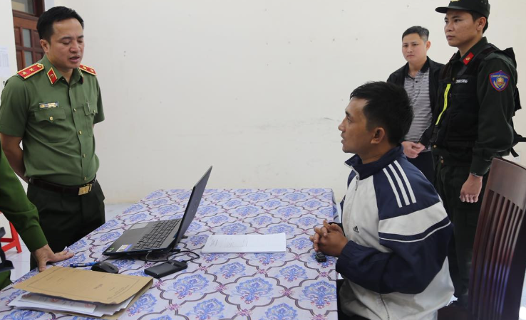 2 tên cư:ớ:p Ngân hàng dùng nhiều chi:êu tr:ò xó:a dấ:u v:ết: Dàn dựng rất tinh vi, bàn bản đến không tưởng.