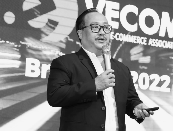 Rõ chân dung của Nguyễn Ngọc Dũng, nguyên Chủ tịch VECOM vừa qu:a đ:ời: Nhìn mặt phúc hậu vậy mà.