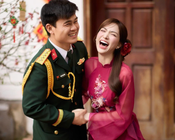 Rồi xong, Hòa Minzy chốt thời điểm cưới: “Dàn sao Vbiz, lứa cầu thủ, toàn những gương mặt nổi tiếng đếm không xuể, sẽ lớn lắm đây”