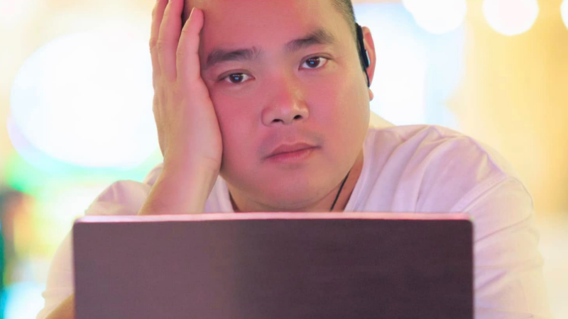 Nhạc sĩ Minh Khang đang s:ốt rần rần trên MXH: Anh làm gì thế này, không thể chấp nhận được.