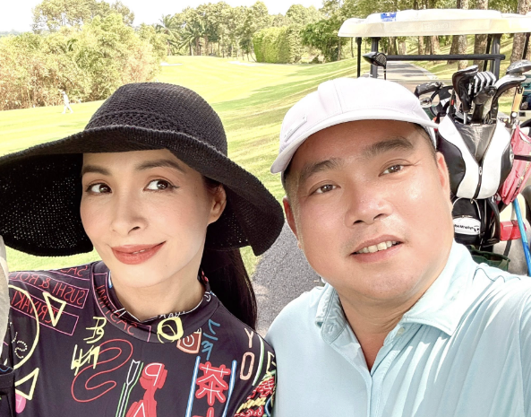 Không thể tin nổi, nhạc sĩ Minh Khang đi lên từ con số 0: Cưới vợ đẹp, có biệt thự sang chảnh ở Sài Gòn.