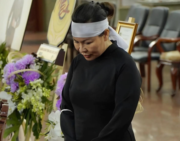 Rõ thông tin về việc phân chia tài sản của doanh nhân Nguyễn Ngọc Tiền và cố diễn viên Quý Bình: Bị nói là lấy hết tài sản của chồng.