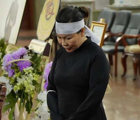 Rõ thông tin về việc phân chia tài sản của doanh nhân Nguyễn Ngọc Tiền và cố diễn viên Quý Bình: Bị nói là lấy hết tài sản của chồng.