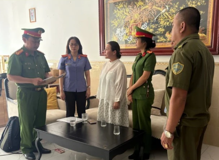 Doanh nhân Ngọc Tiền bị khám xét nhà riêng: Thu giữ nhiều chứng cứ khó chối cãi.