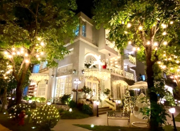 Rõ tài sản của Thúy Hạnh và Minh Khang: “Sở hữu biệt thự đẳng cấp, nhiều người thắc mắc anh làm nhạc sĩ thôi mà sao giàu thế?”