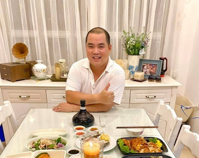 Rõ bên trong căn biệt thự của người mẫu Thúy Hạnh và nhạc sĩ Minh Khang: Toàn hàng hiệu, sang chảnh, xa hoa bậc nhất.