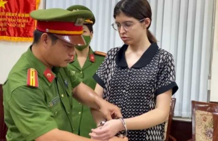 Kết quả điều tra hé lộ hoạt động tinh vi vụ Chi Dân, An Tây cùng 255 bị ca:n liên quan 4 nữ tiếp viên hàng không: Rõ danh tính ông trùm cầm đầu.