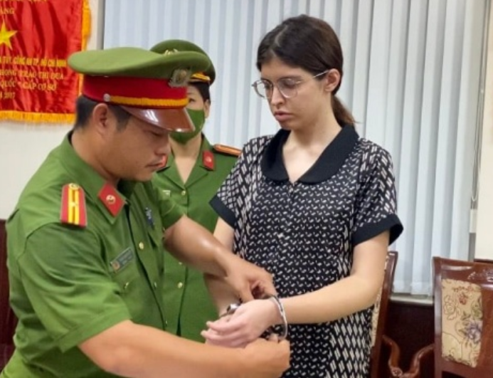 Kết quả điều tra hé lộ hoạt động tinh vi vụ Chi Dân, An Tây cùng 255 bị ca:n liên quan 4 nữ tiếp viên hàng không: Rõ danh tính ông trùm cầm đầu.