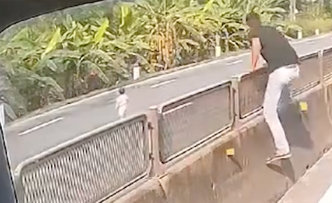 Nể phục chàng trai tài xế cứu bé gái ở quốc lộ 1: Đầu óc rất nhanh trí, hiếm lắm mới có người như vậy.