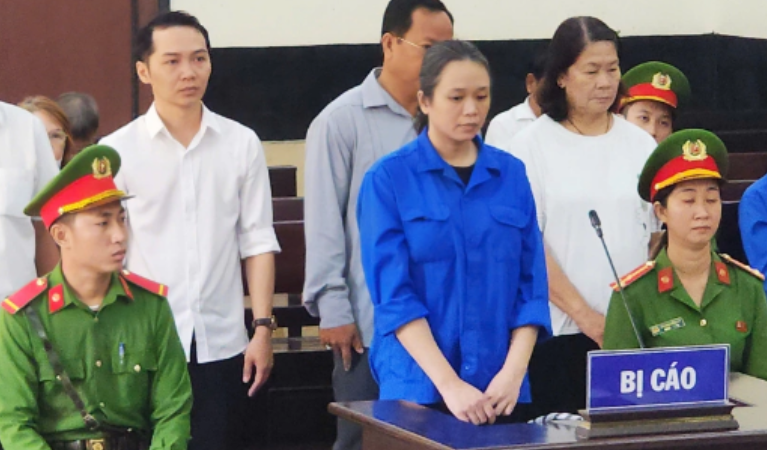 Kế toán ‘hô biến’ hóa đơn 60.000 lít xăng, rút ruột hàng tỷ đồng ngân sách: Chịu thật.