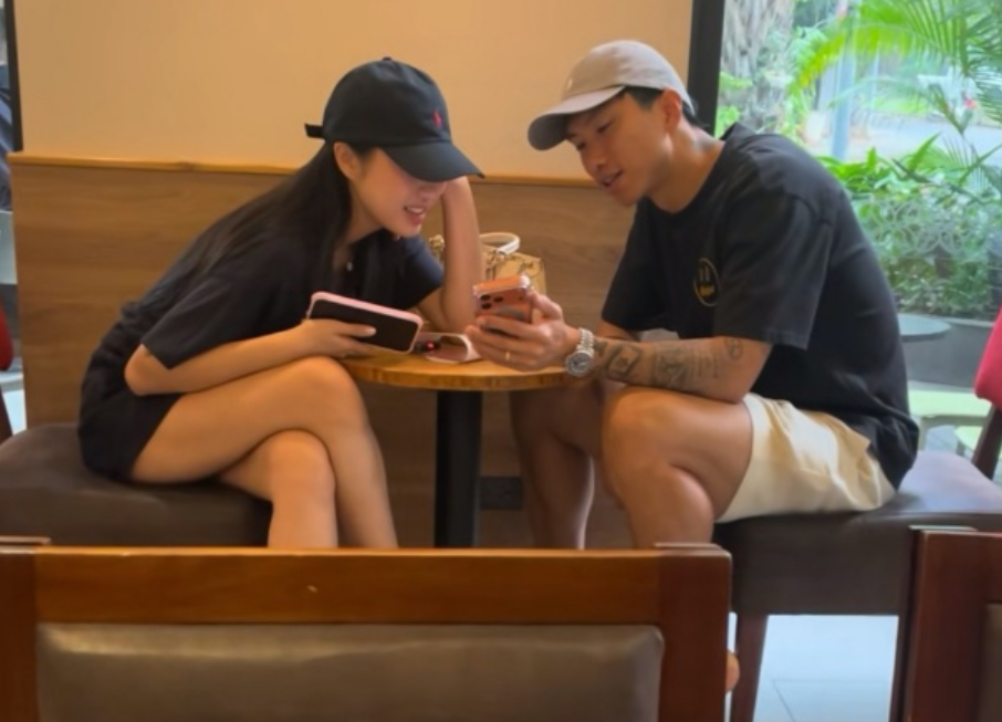 Bất ngờ: Bắt gặp Văn Hậu và Doãn Hải My vẫn đi cùng nhau, thái độ của cả 2 gây chú ý.