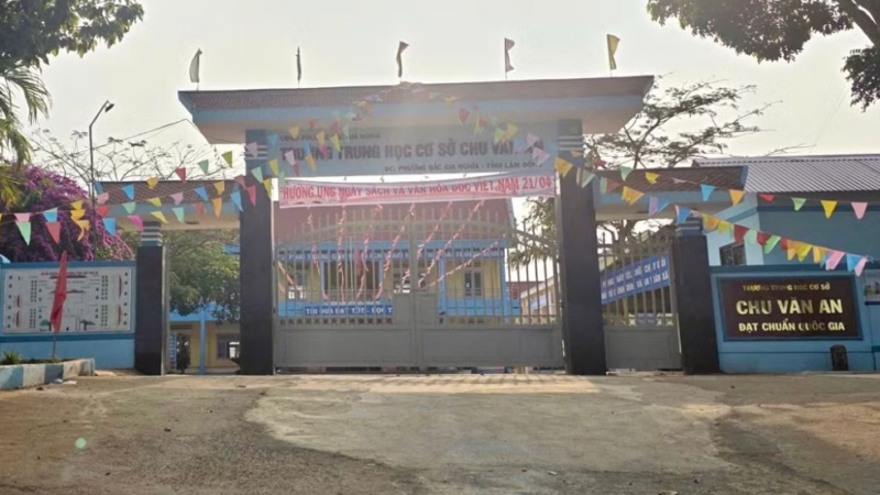 Chuyện gì thế này: Nam sinh lớp 9 ở Lâm Đồng ngất xỉu rồi t:uvo:ng trong giờ thể dục, vẫn chưa rõ nguyên nhân