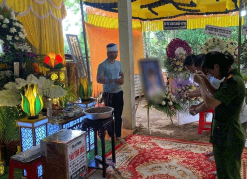 Tin mới nhất vụ Thiếu tá CSGT không cứu giúp: Thôi xong thật rồi.